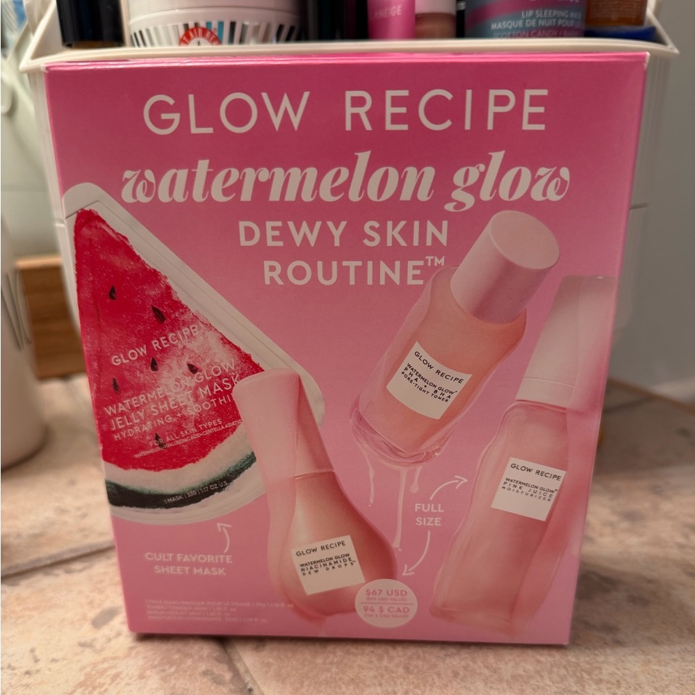 Glow Recipe Watermelon Glow Dewy Skin Routine - Picture 2 of 6